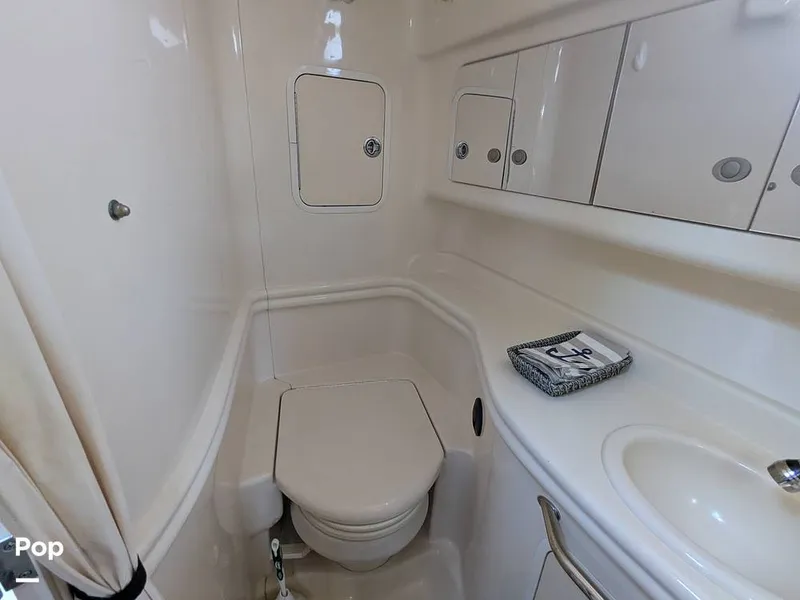 Slide: The Image of Sea Ray 320 Sundancer 2005 - 16269263