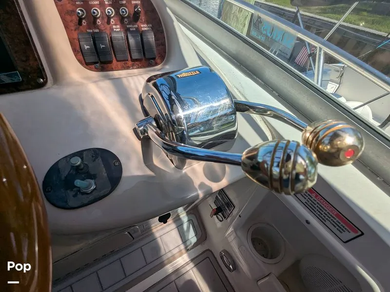 Slide: The Image of Sea Ray 320 Sundancer 2005 - 16269239