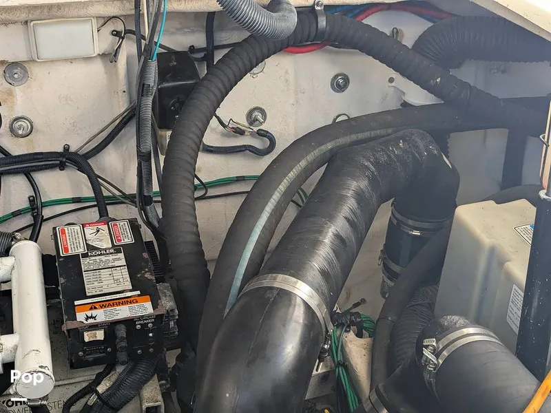 Slide: The Image of Sea Ray 320 Sundancer 2005 - 16269333