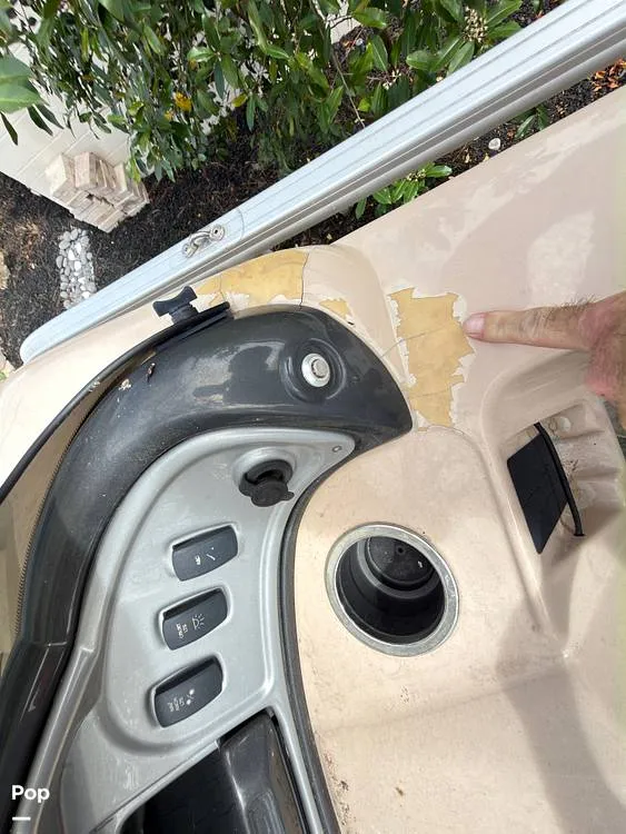 Slide: The Image of Sun Tracker 22 DLX Party Barge 2016 - 16283880