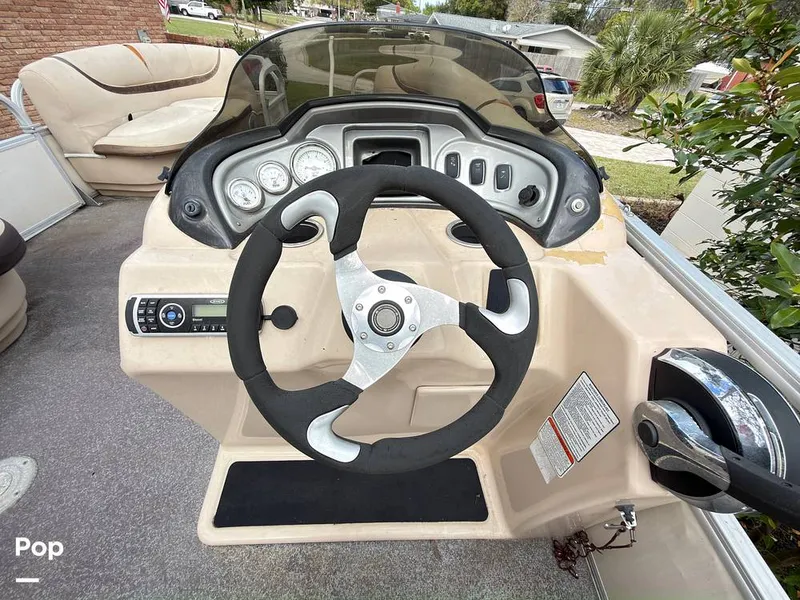 Slide: The Image of Sun Tracker 22 DLX Party Barge 2016 - 16283758