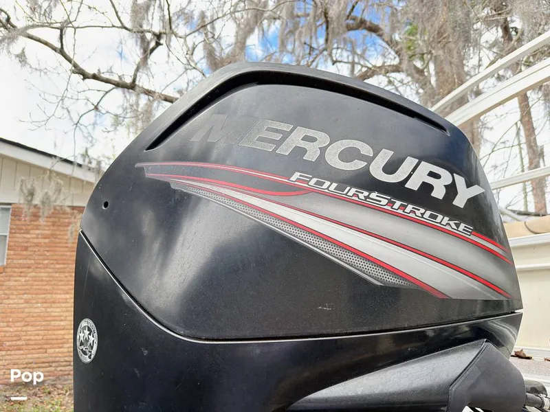 Slide: The Image of Sun Tracker 22 DLX Party Barge 2016 - 16283784