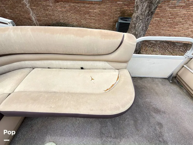 Slide: The Image of Sun Tracker 22 DLX Party Barge 2016 - 16283817