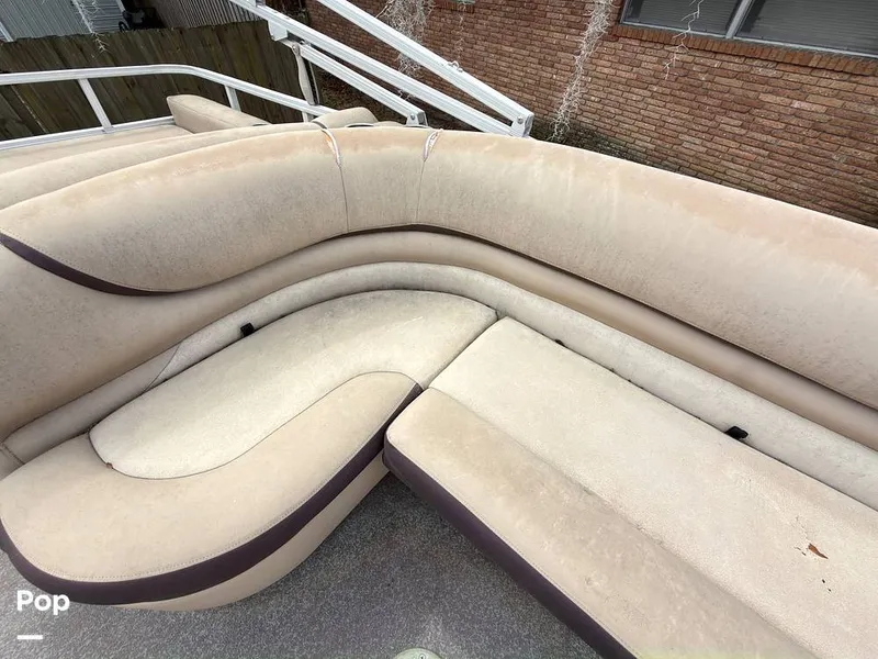 Slide: The Image of Sun Tracker 22 DLX Party Barge 2016 - 16283818