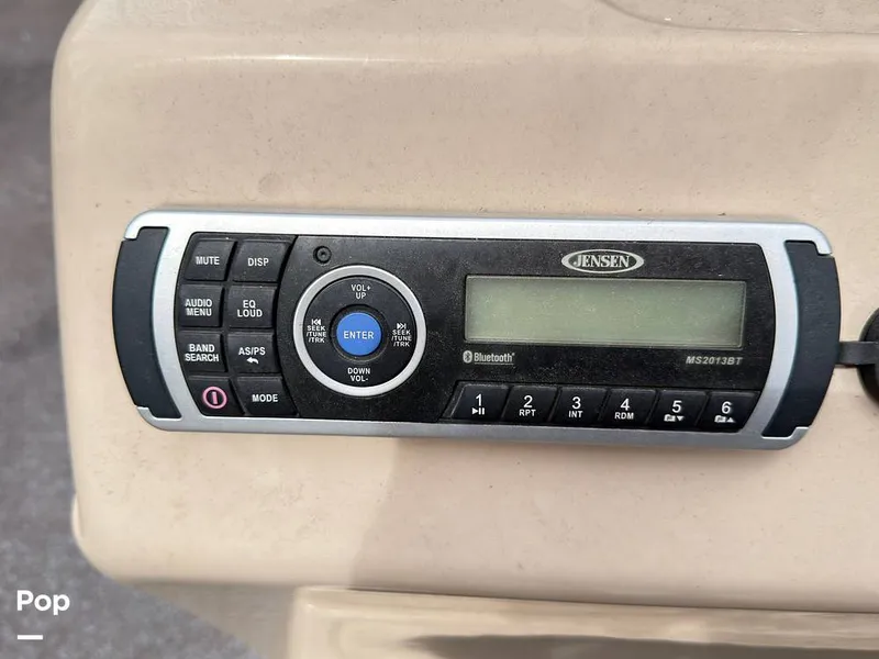 Slide: The Image of Sun Tracker 22 DLX Party Barge 2016 - 16283829