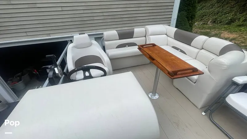 Slide: The Image of Sanibel Cat 22' 2026 - 16249550