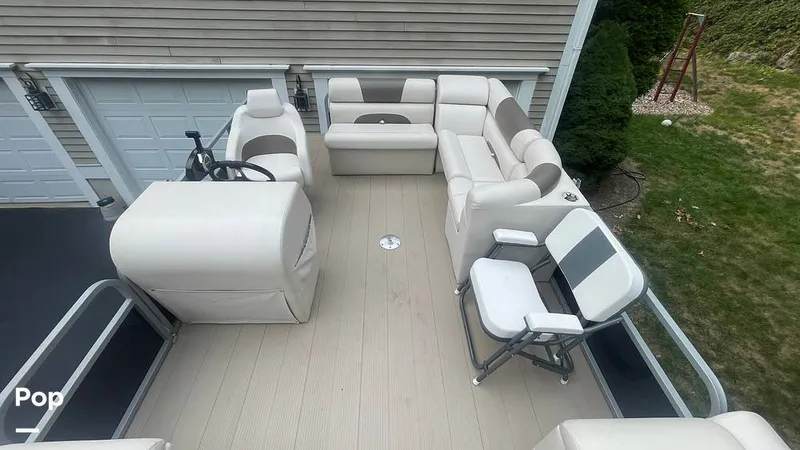 Slide: The Image of Sanibel Cat 22' 2026 - 16249555