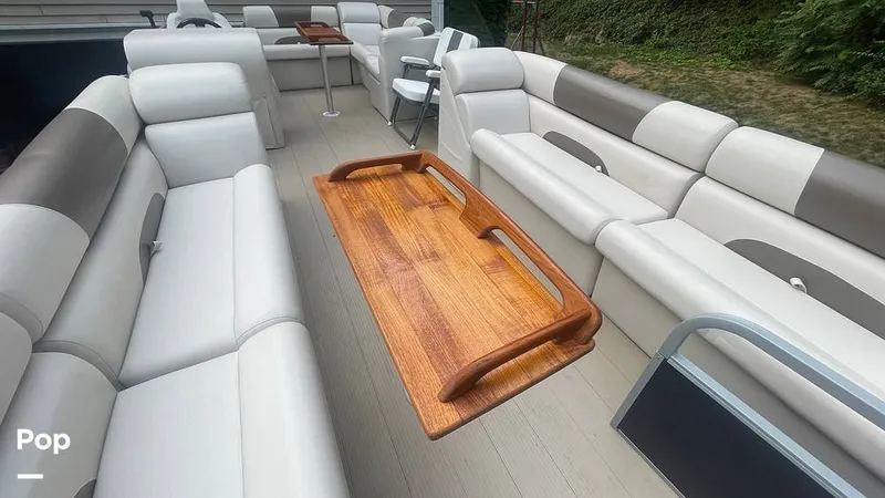 Slide: The Image of Sanibel Cat 22' 2026 - 16249544