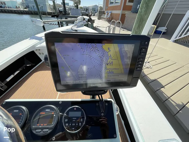 Slide: The Image of GPS/ Fishfinder/ Plotter - 16264281