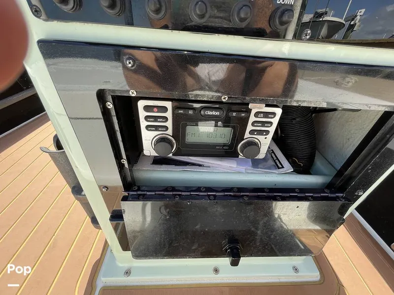 Slide: The Image of Hewes 18 Redfisher 1996 - 16264288