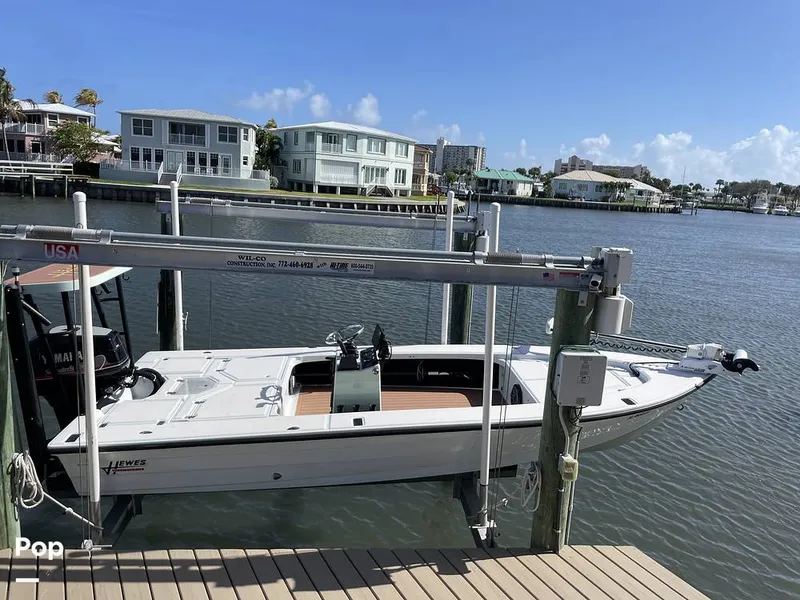 The Image of Hewes 18 Redfisher Kevlar hull 1996 - undefined