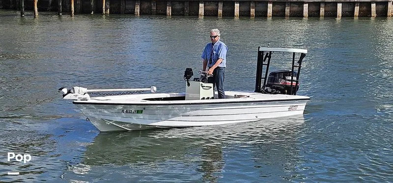 Slide: The Image of Seller Photo - 16250809