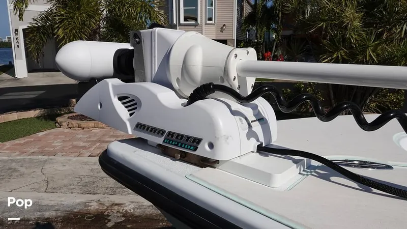 Slide: The Image of Seller Photo - 16254955