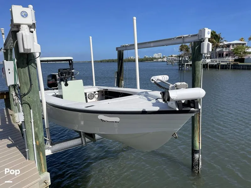 Slide: The Image of Hewes Redfisher 18 Kevlar 1996 - 16254956