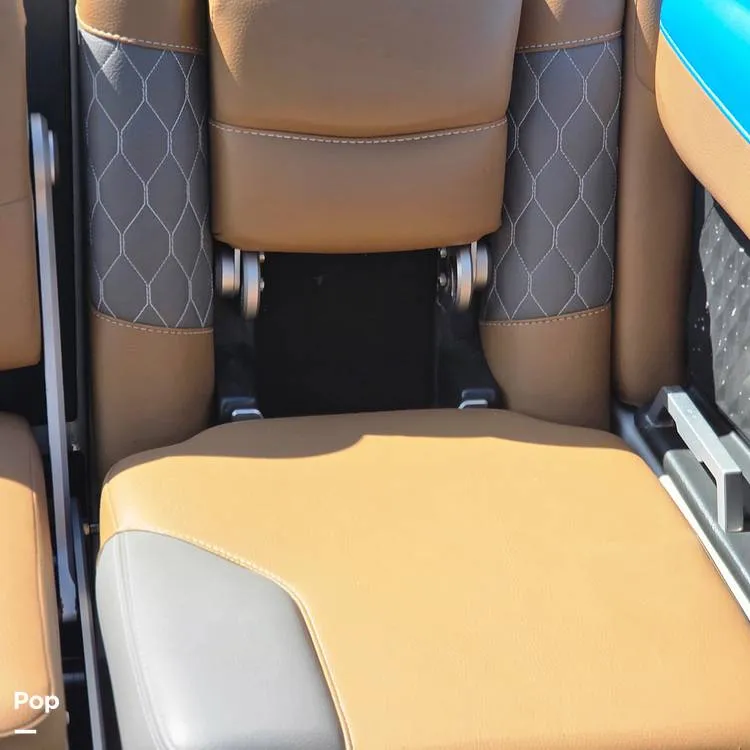 Slide: The Image of Malibu M240 Coastal Package 2020 - 16276946