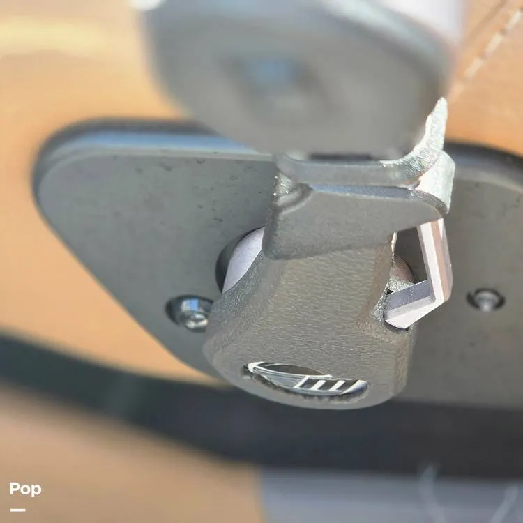 Slide: The Image of Malibu M240 Coastal Package 2020 - 16276953