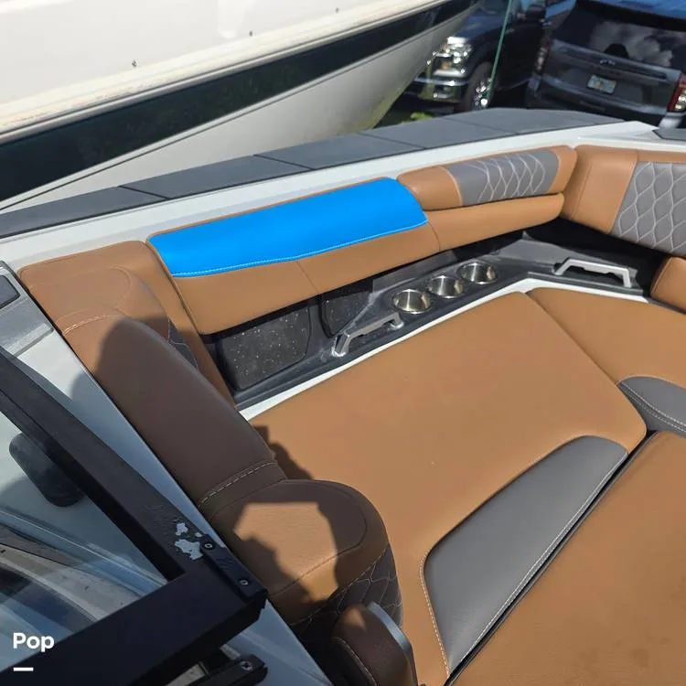 Slide: The Image of Malibu M240 Coastal Package 2020 - 16276956