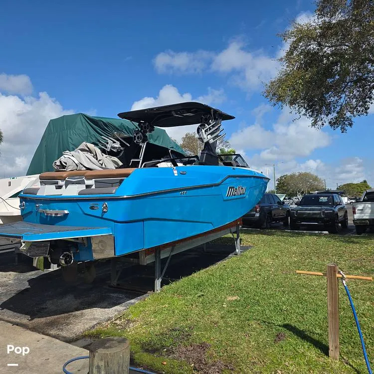 Slide: The Image of Malibu M240 Coastal Package 2020 - 16276924