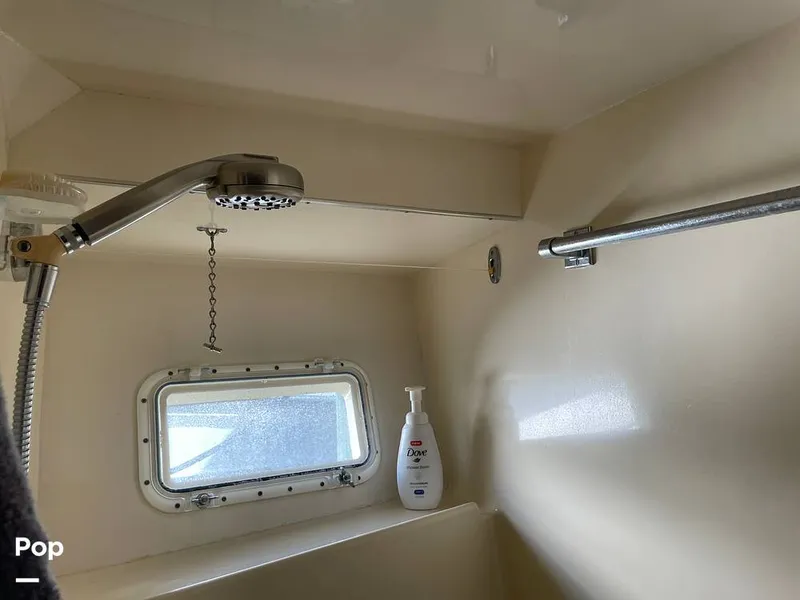 Slide: The Image of Hatteras 43 Double Cabin Motor Yacht 1988 - 16304361