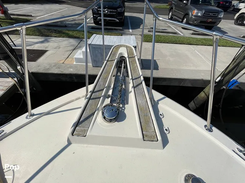 Slide: The Image of Hatteras 43 Double Cabin Motor Yacht 1988 - 16304483