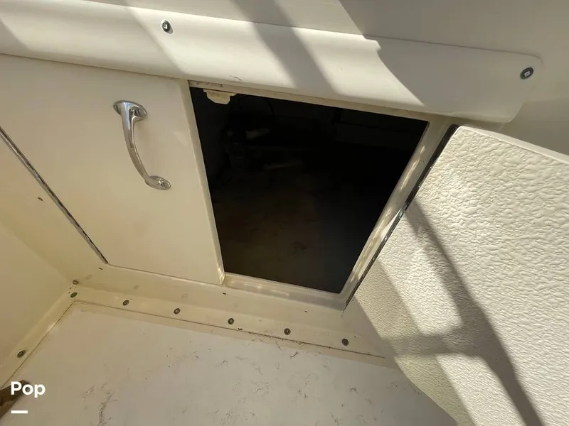 Slide: The Image of Hatteras 43 Double Cabin Motor Yacht 1988 - 16303692