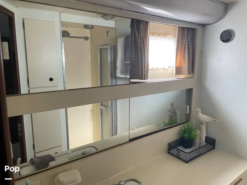 Slide: The Image of Master Head - 16304337