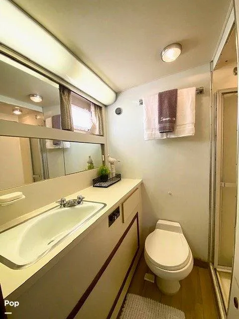 Slide: The Image of Hatteras 43 Motor Yacht 1988 - 16252421