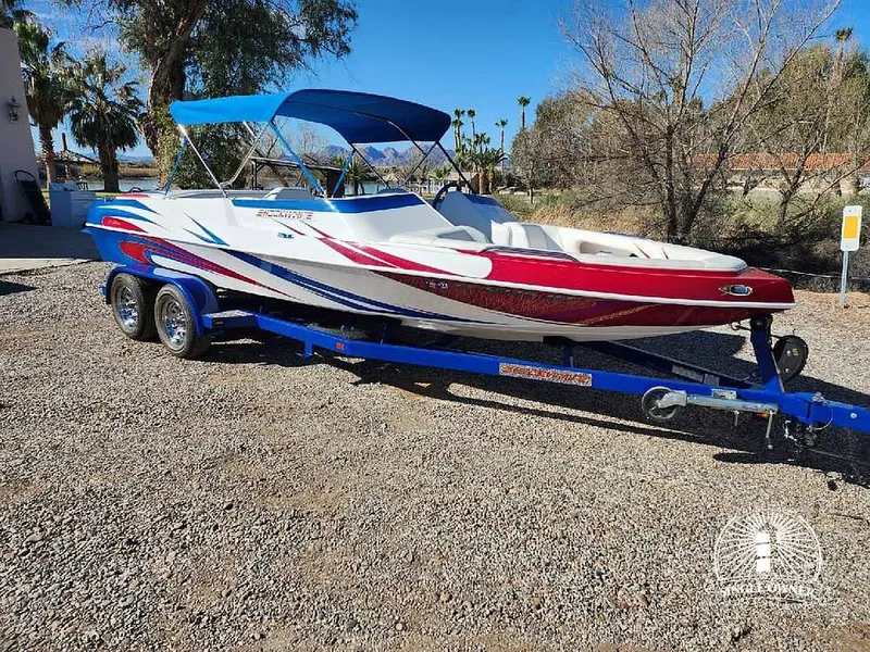 The Image of Shockwave 21Skier 2018 - 16257356