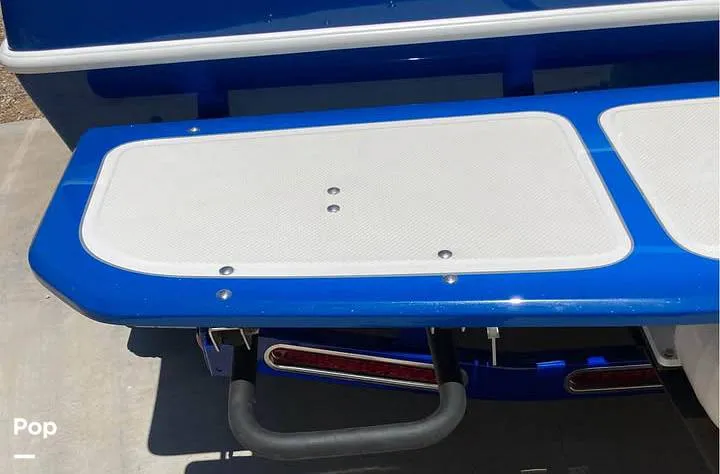 Slide: The Image of Shockwave 21 Skier 2018 - 16277823