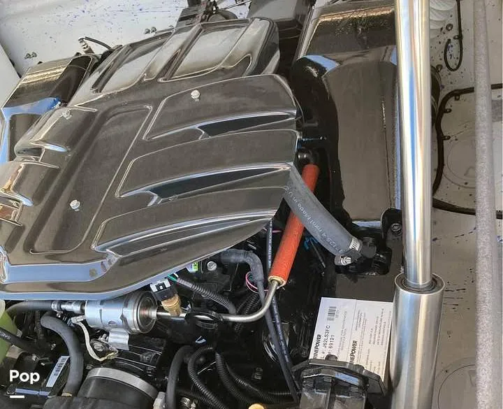 Slide: The Image of Shockwave 21 Skier 2018 - 16277825