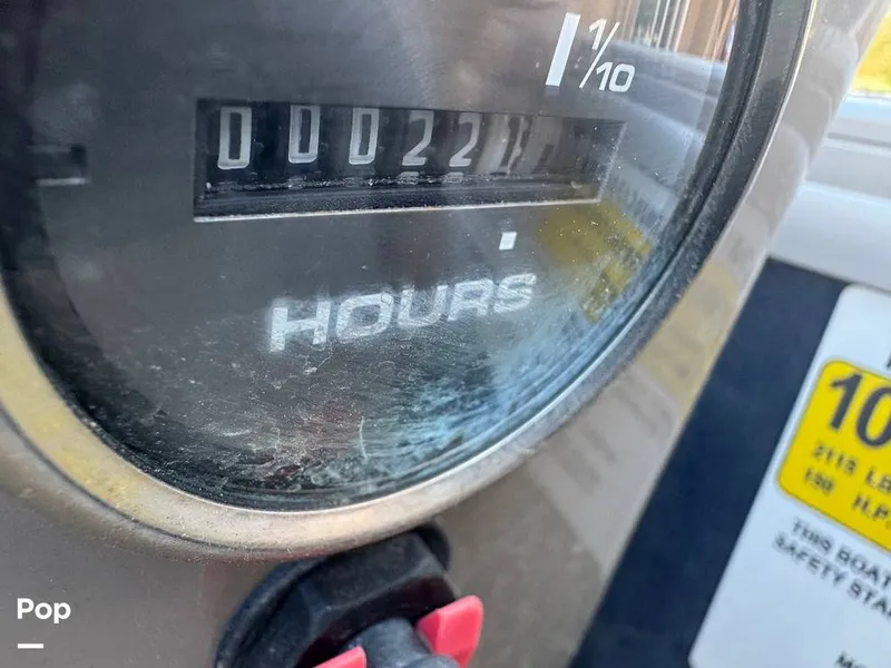 Slide: The Image of Sun Tracker SportFish 22 DLX 2022 - 16274464