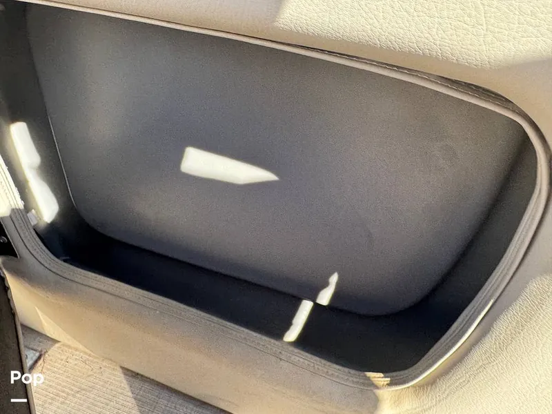 Slide: The Image of Sun Tracker SportFish 22 DLX 2022 - 16274469