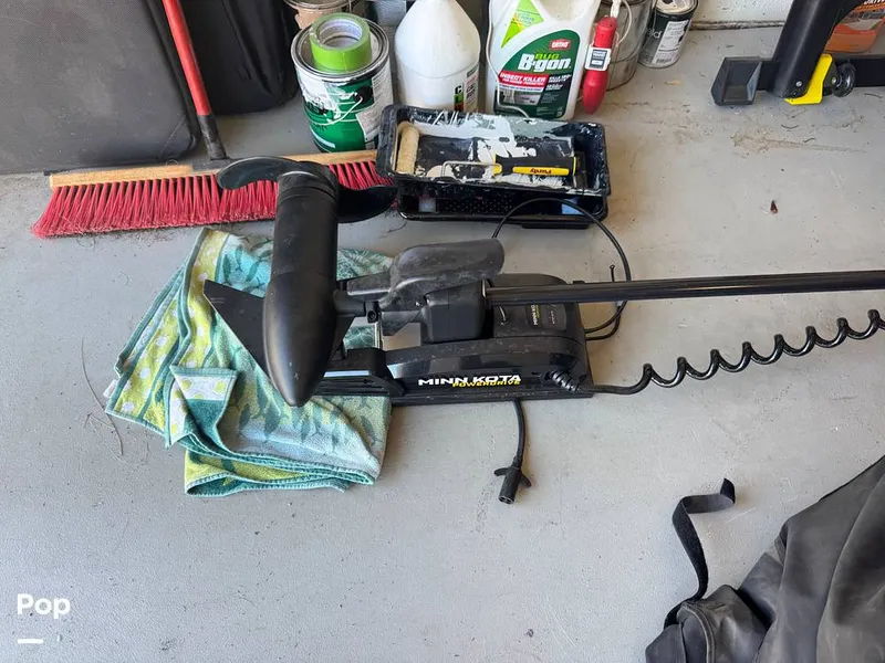 Slide: The Image of Sun Tracker SportFish 22 DLX 2022 - 16274474