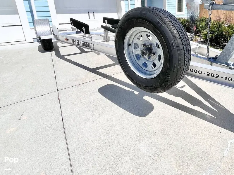 Slide: The Image of Spare Tire Kit - 16261523