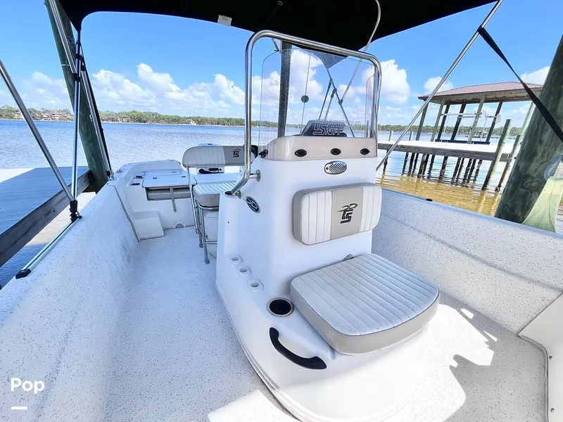 Slide: The Image of Forward Console Seat - 16261480