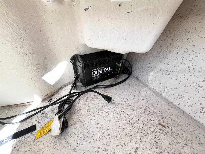 Slide: The Image of Battery Charger - 16261465