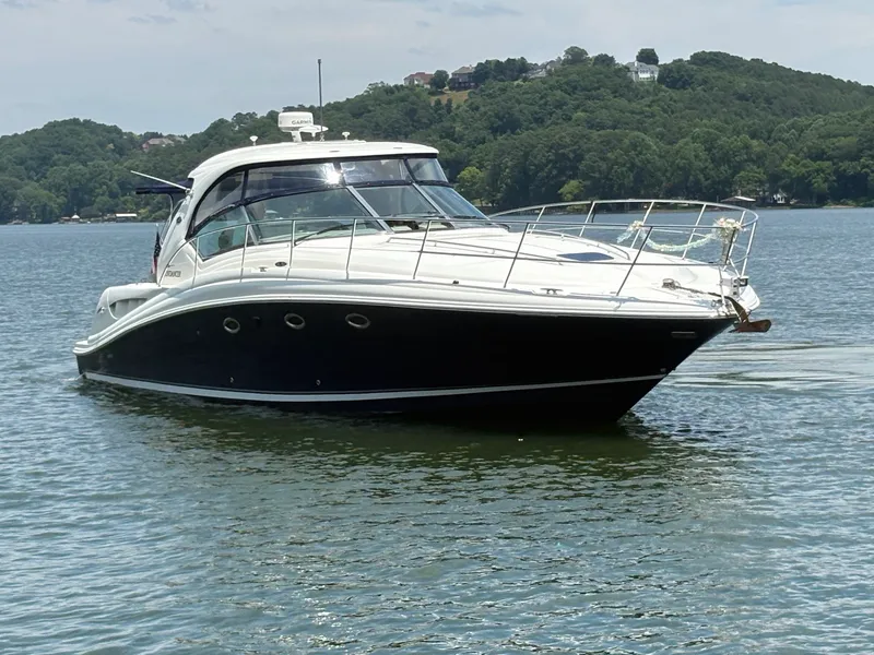 Slide: The Image of Sea Ray 420 Sundancer 2005 - 4