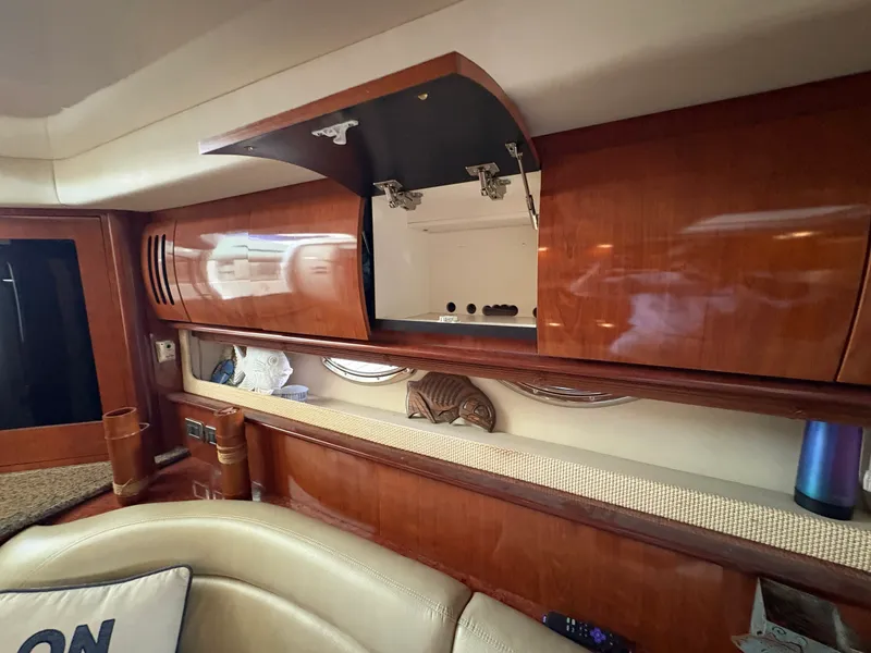 Slide: The Image of Sea Ray 420 Sundancer 2005 - 20