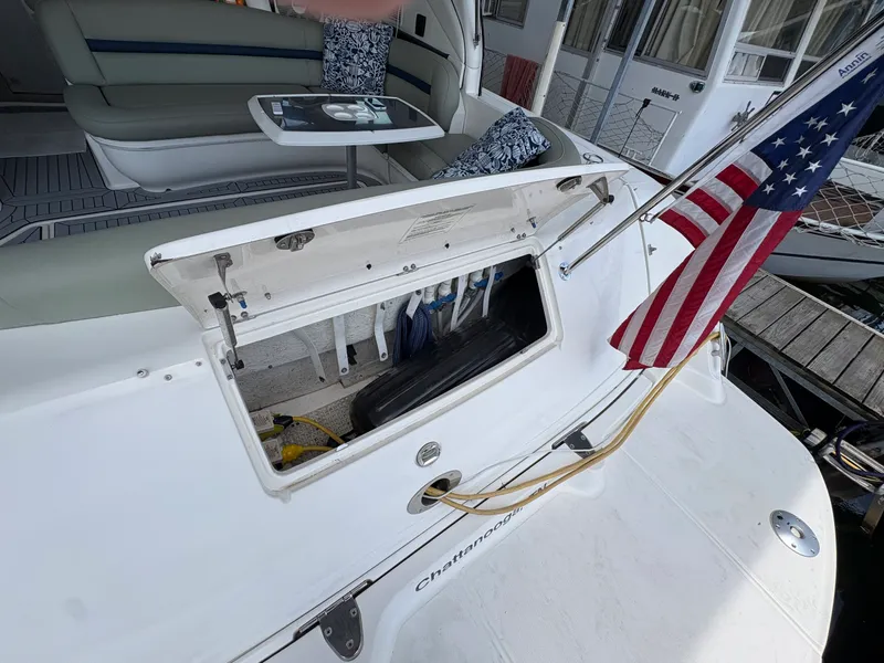 Slide: The Image of Sea Ray 420 Sundancer 2005 - 33