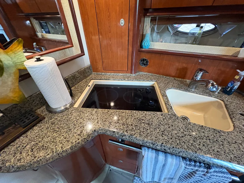 Slide: The Image of Sea Ray 420 Sundancer 2005 - 19