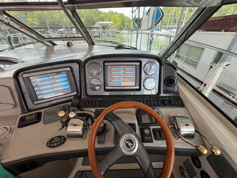 Slide: The Image of Sea Ray 420 Sundancer 2005 - 46