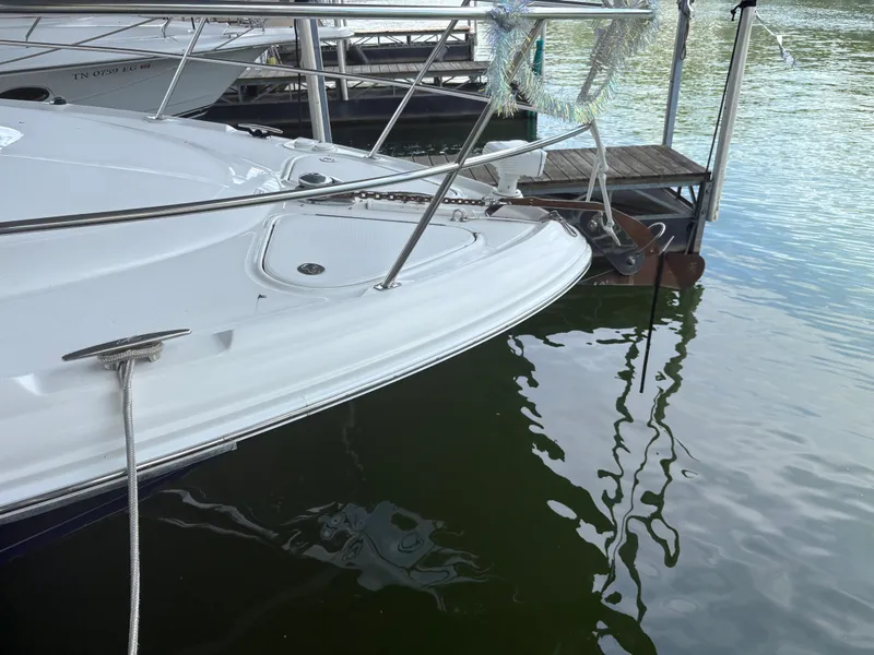 Slide: The Image of Sea Ray 420 Sundancer 2005 - 62