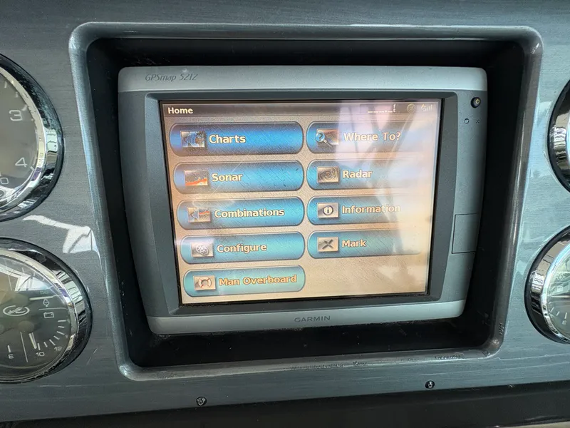 Slide: The Image of Sea Ray 420 Sundancer 2005 - 56