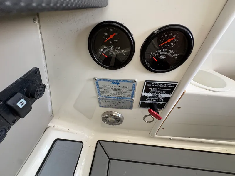 Slide: The Image of Sea Ray 420 Sundancer 2005 - 60