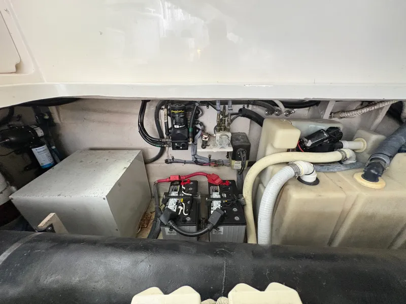 Slide: The Image of Sea Ray 420 Sundancer 2005 - 76