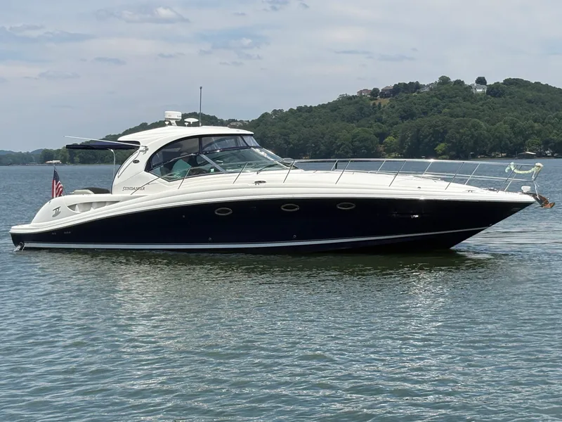 Slide: The Image of Sea Ray 420 Sundancer 2005 - 6