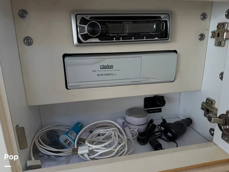 Slide: The Image of Sea Ray 290 Sundancer 2000 - 16270262