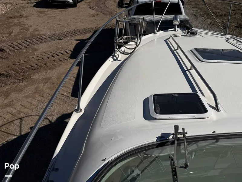 Slide: The Image of Sea Ray Sundancer 290 Express Cruiser 2000 - 16270407