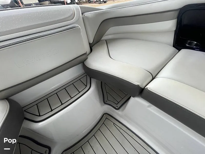 Slide: The Image of Yamaha 242 Limited S 2017 - 16266885