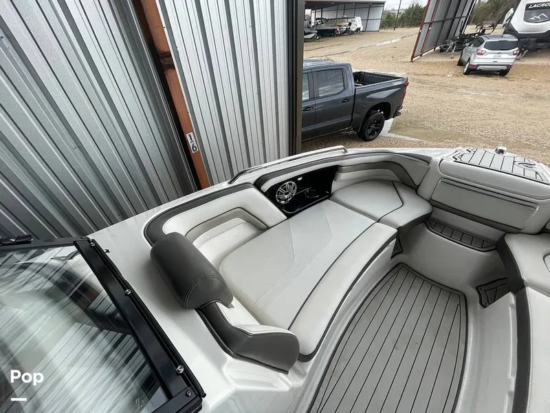 Slide: The Image of Yamaha 242 Limited S 2017 - 16266897